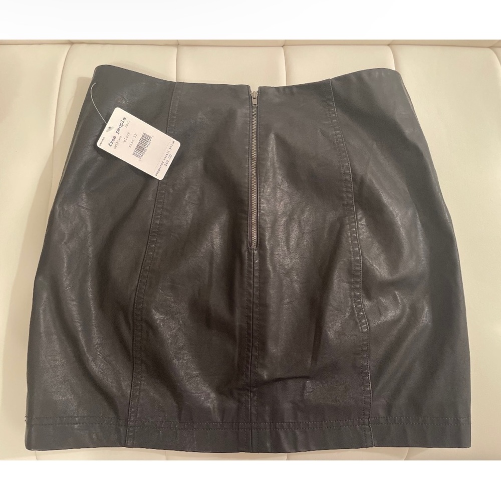 Free People Faux Leather Skirt Size 12 - Picture 2 of 2
